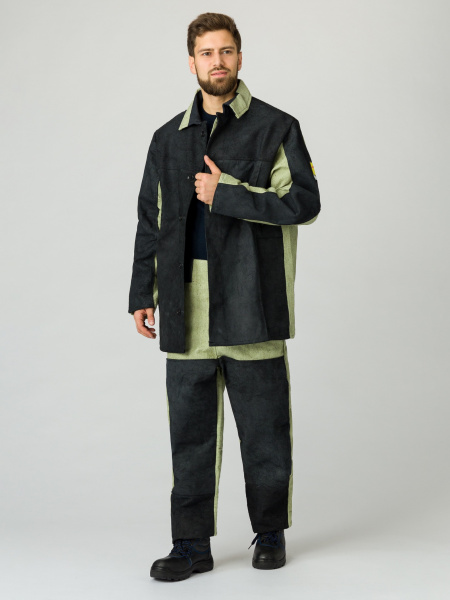 Костюм сварщика комбинированный 2 кл.защиты (тк.Брезент,550/Спилок S=2,3), черный/бежевый